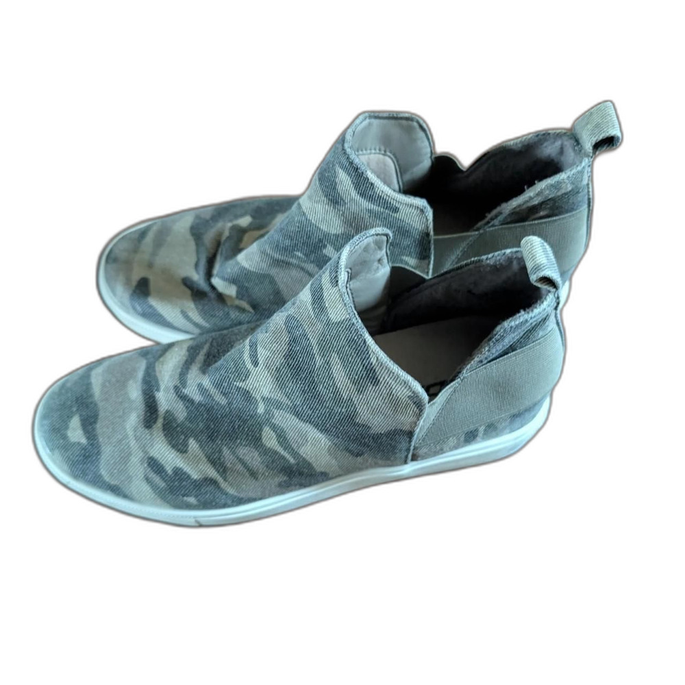 Women's Green Trainers